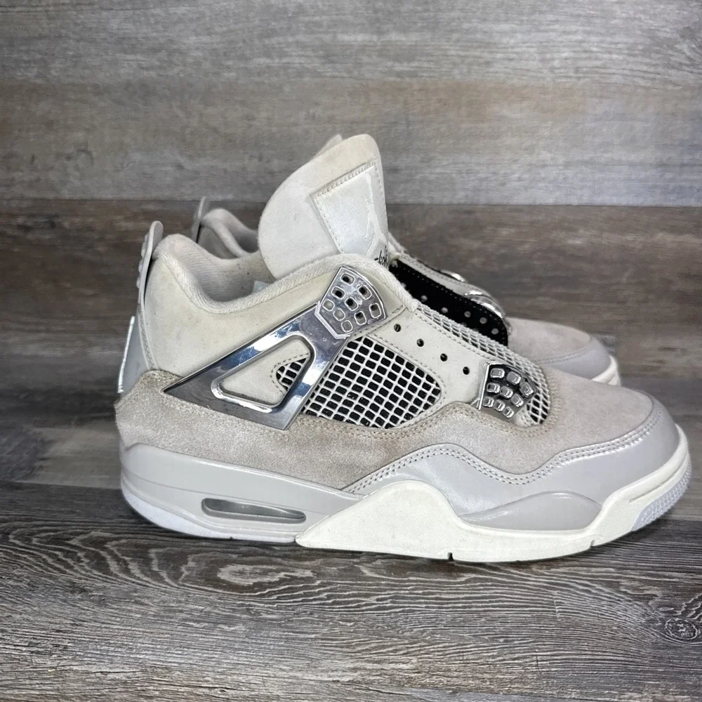 Jordan 4 Retro Frozen Moments Women's Sneakers Size 9.5 (Discoloration/Read) - Picture 4 of 16